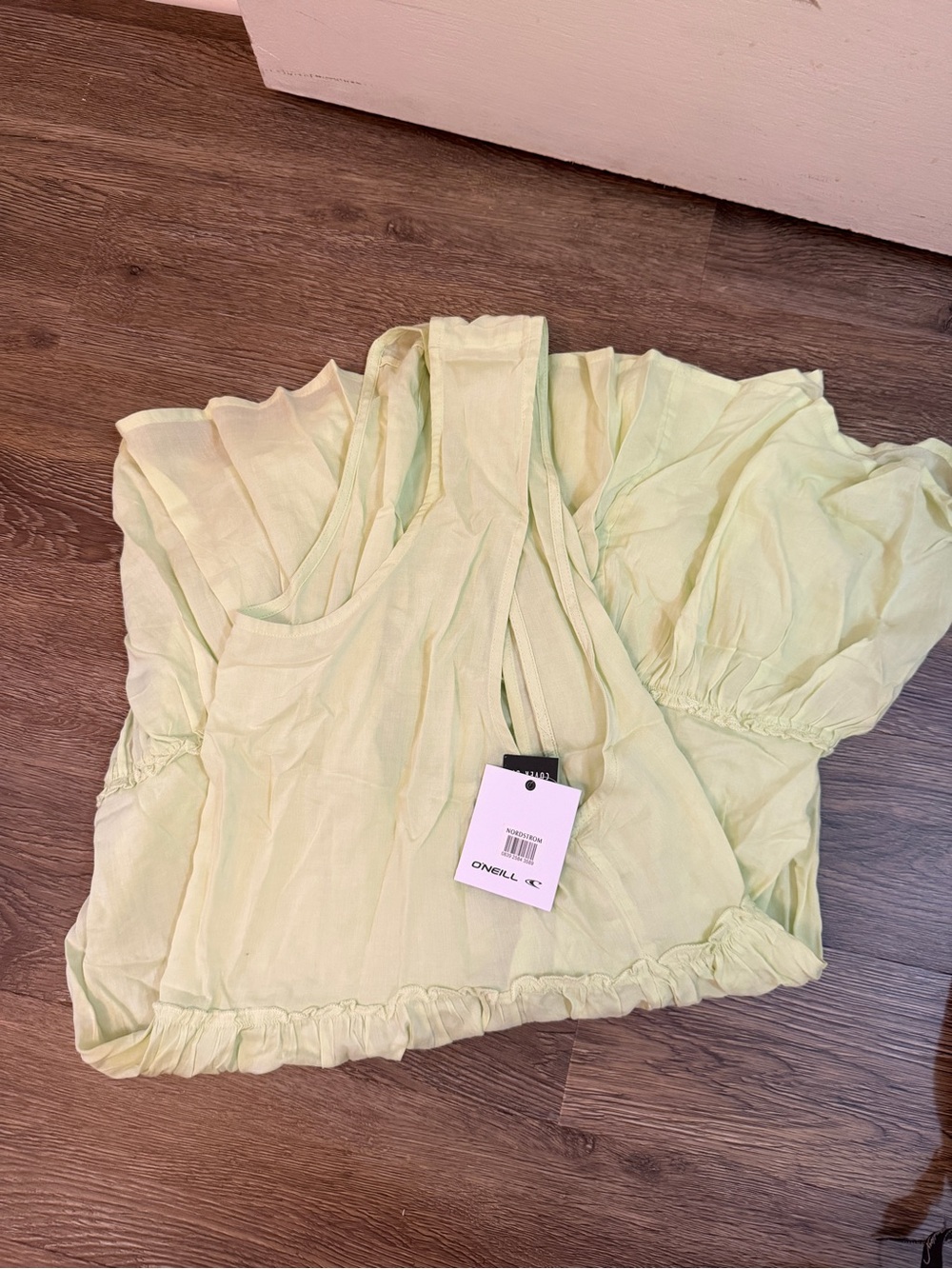 O'Neill Light Green Beach Coverup Medium NWT